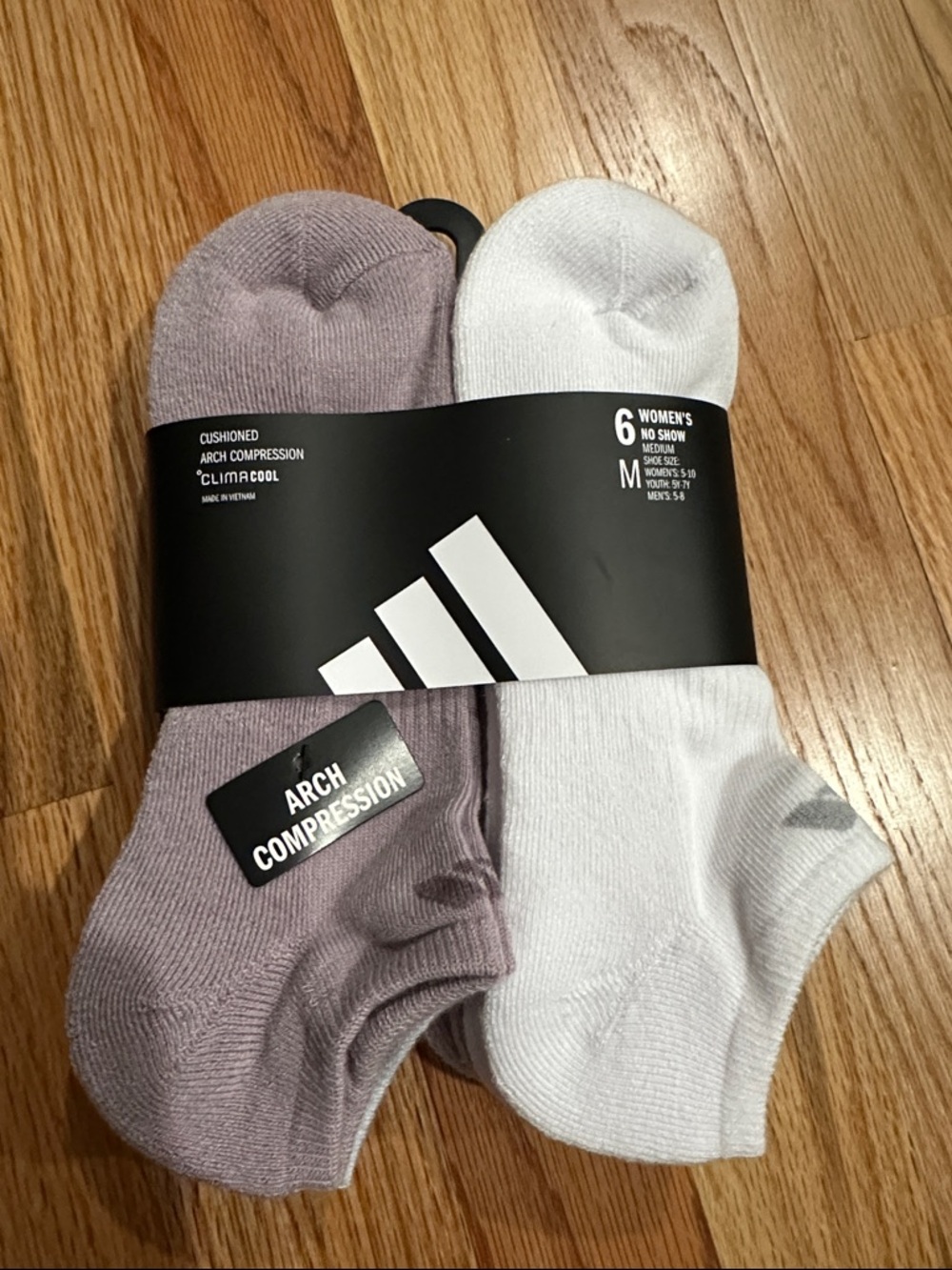 NEW adidas Women's No-Show Socks 6 Pack short in soft fig purple/gray/white
